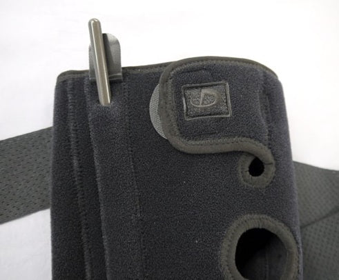Phiten Titanium Knee Brace
