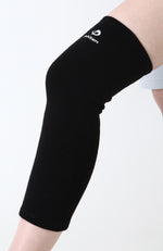 Metax Volleyball Supporter Knee Long Black